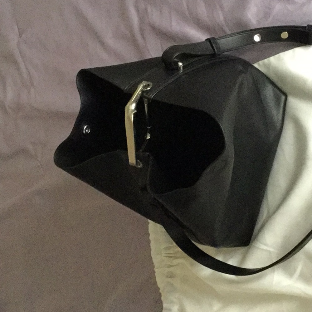 Purse - Picture 3 of 3